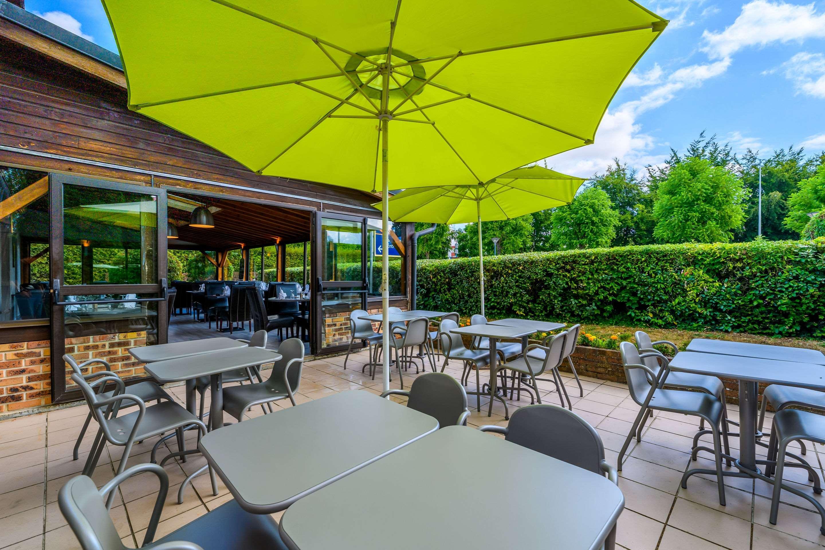 Comfort Hotel Évreux Kültér fotó